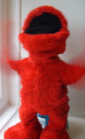 Elmo sans hands